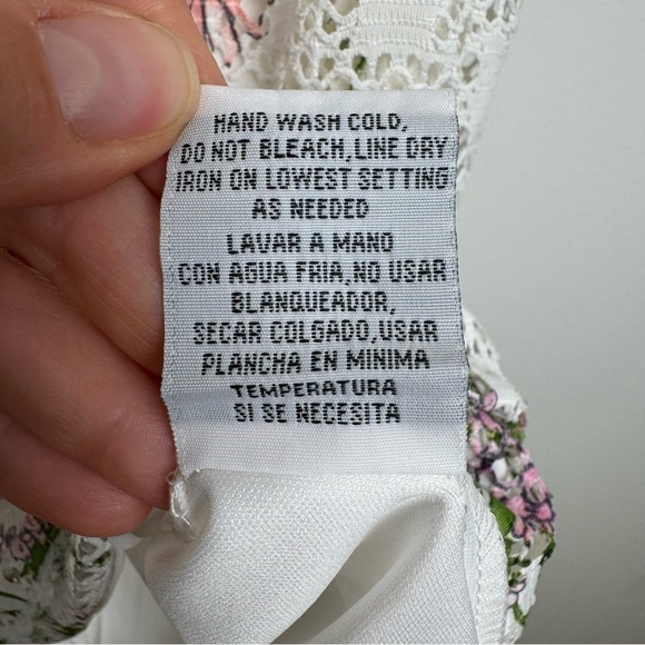 R&K White Floral Eyelet Dress Size 6 Flounce Ruffle Sleeve Cottagecore Coquette - Picture 10 of 13